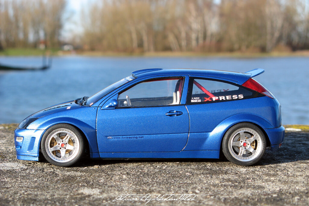 Ford Focus RS Mk1 Scale Model by Sebastian Motsch