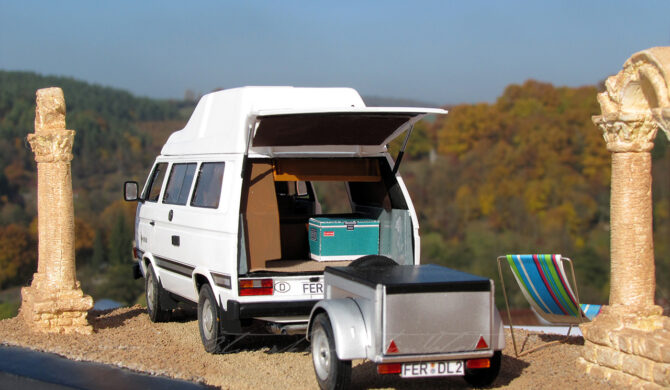 Volkswagen T3 Westfalia Hochdach Scale Model by Sebastian Motsch