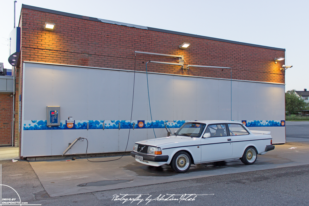 Volvo 242 Turbo Drive-by Snapshots by Sebastian Motsch