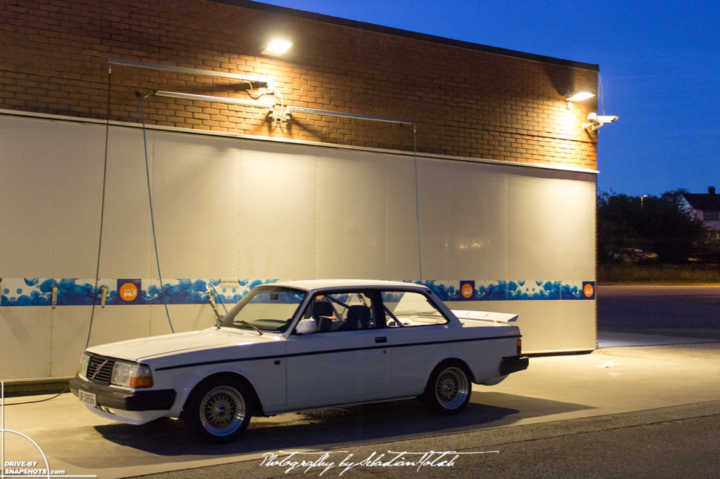 Volvo 242 Turbo Drive-by Snapshots by Sebastian Motsch