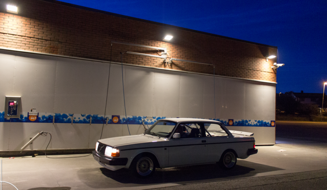 Volvo 242 Turbo Drive-by Snapshots by Sebastian Motsch