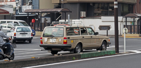 Volvo 245 Wagon in Shizuoka Drive-by Snapshots by Sebastian Motsch