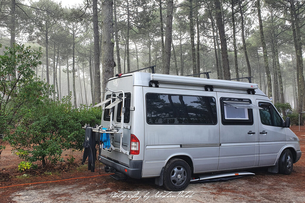 Mercedes-Benz Sprinter W903 Camping France by Sebastian Motsch