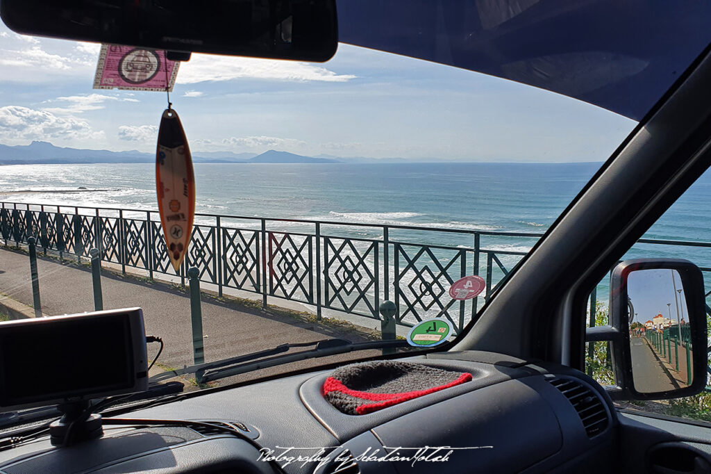 Mercedes-Benz W903 Plage du Sud Biarritz France by Sebastian Motsch