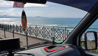 Mercedes-Benz W903 Plage du Sud Biarritz France by Sebastian Motsch