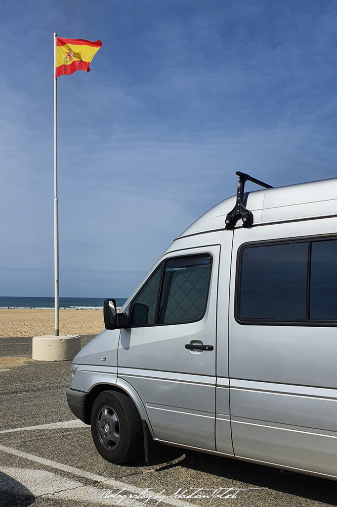 Mercedes-Benz W903 at Vieux-Boucau Plage France by Sebastian Motsch