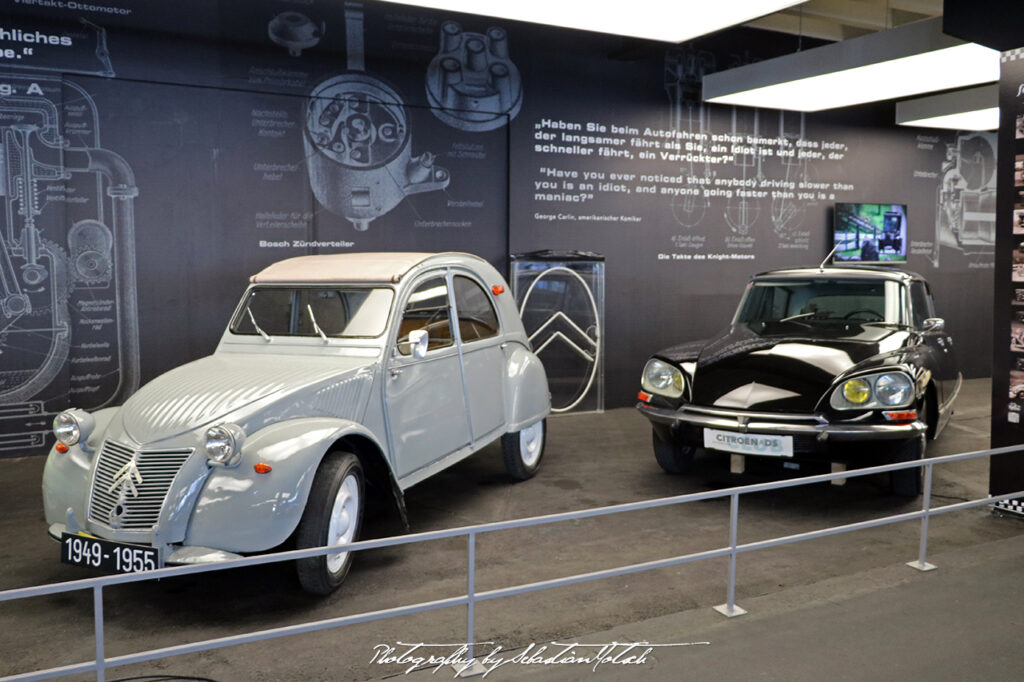 Großglockner Museum Citroen 2CV DS21 by Sebastian Motsch