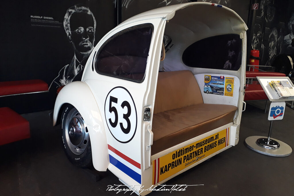 Großglockner Volkswagen Beetle Herbie Couch 53