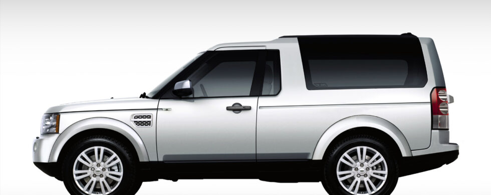 Land Rover Discovery 4 HSE 3-Door Photoshop by Sebastian Motsch