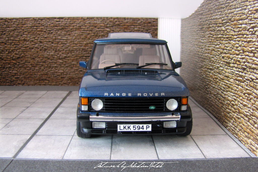 Range Rover Mk1 Vogue Scale Model by Sebastian Motsch